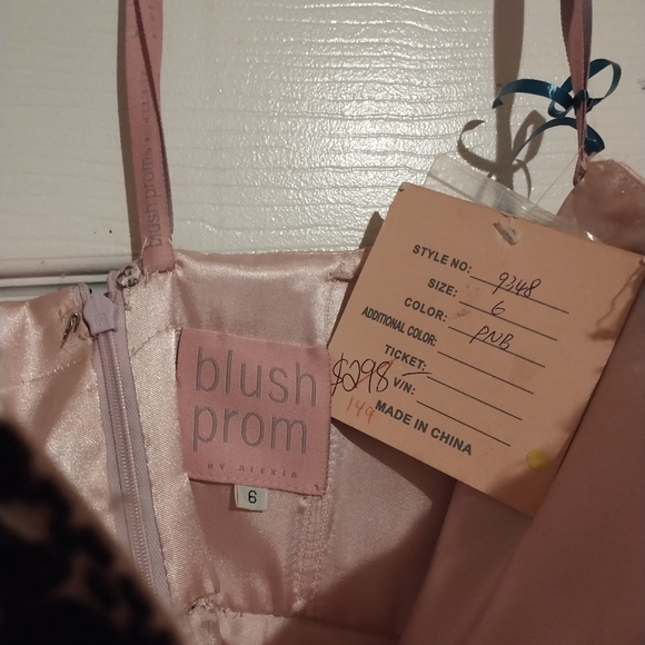 🌟BNWT🌟 🩷pink+black size 6 ball gown🩷 🪩Y2K style PROM DRESS🪩 - Picture 6 of 6